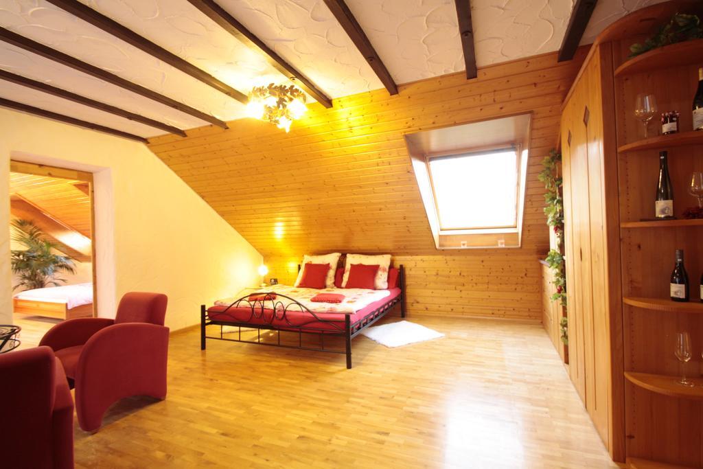 Luxus Appartement Schwarzwald Bei Freiburg 4 Schlafzimmer Sauna Sölden Exterior foto